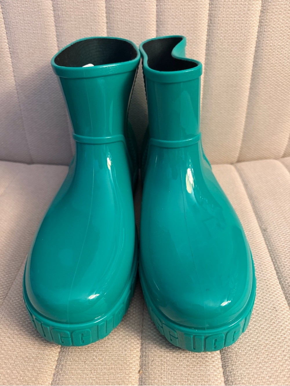 UGG Drizlita Rain Boots